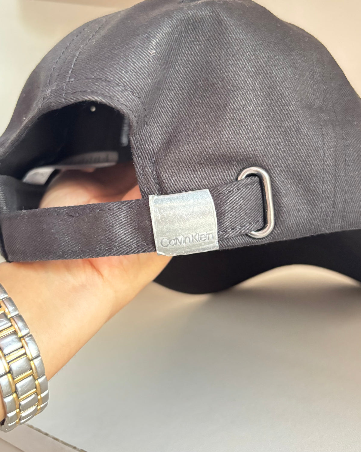 Gorra Calvin Klein negra