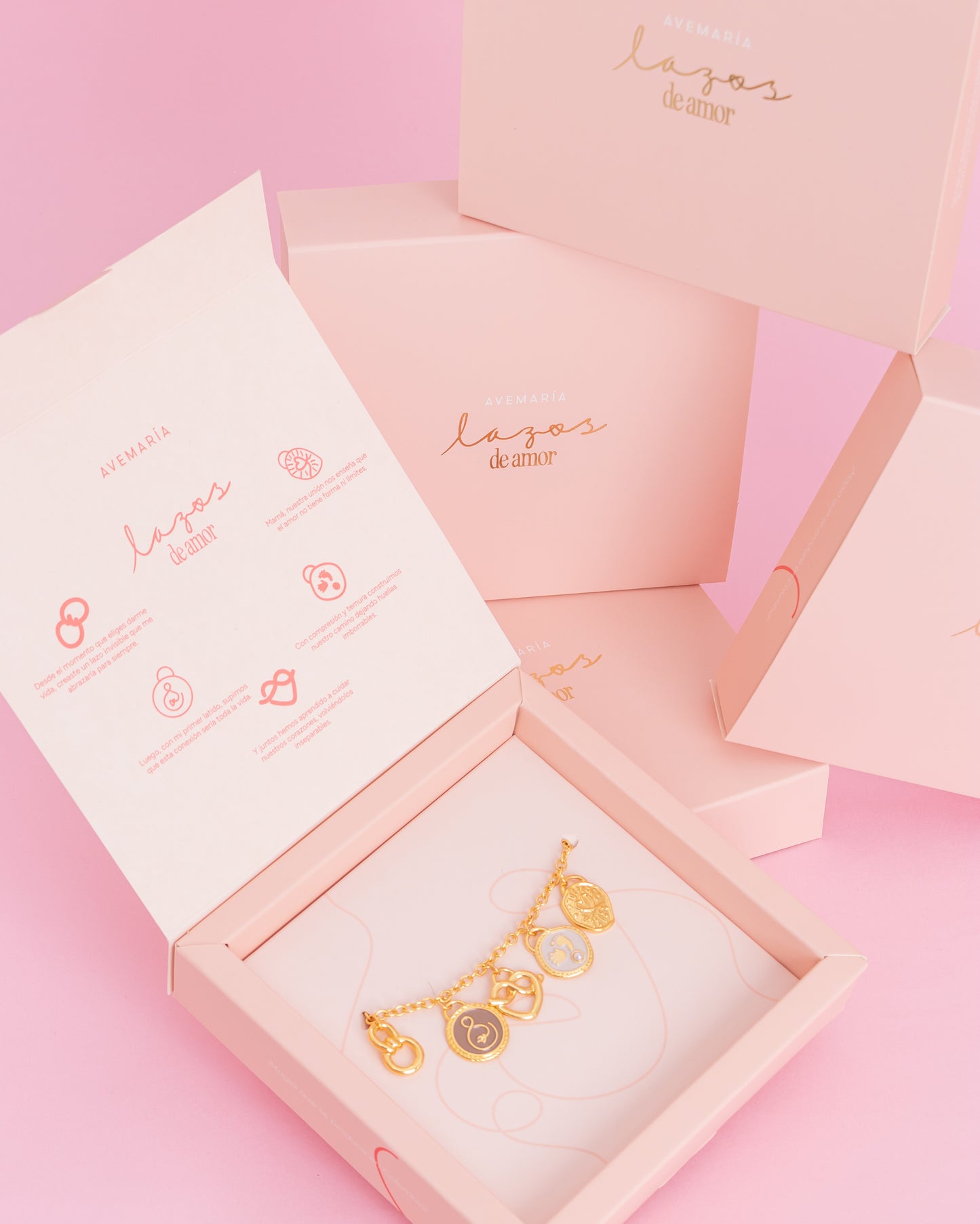 Pulsera “Lazos de amor”