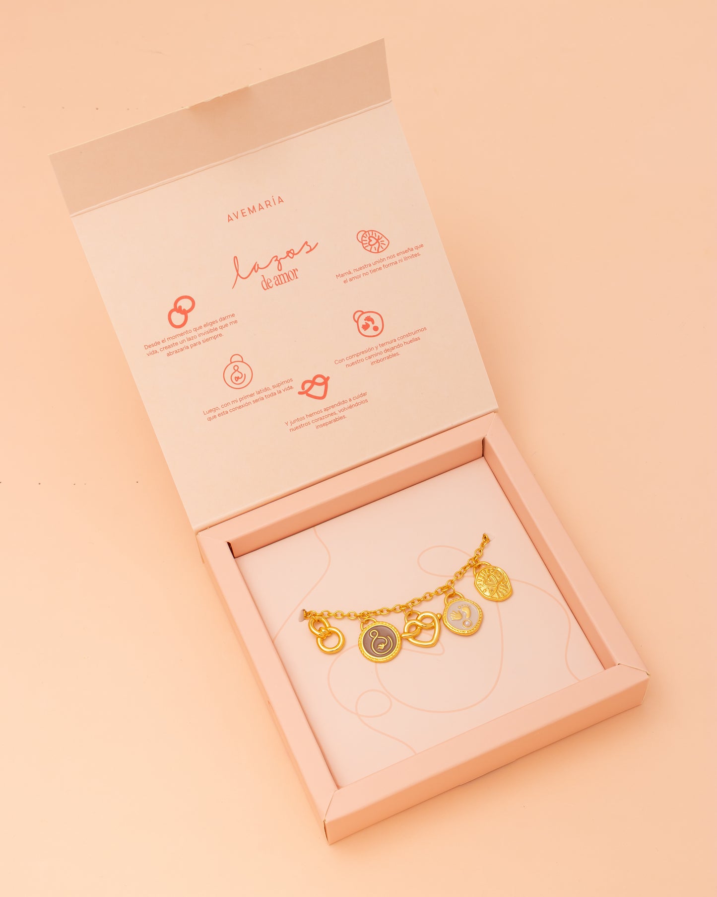 Pulsera “Lazos de amor”