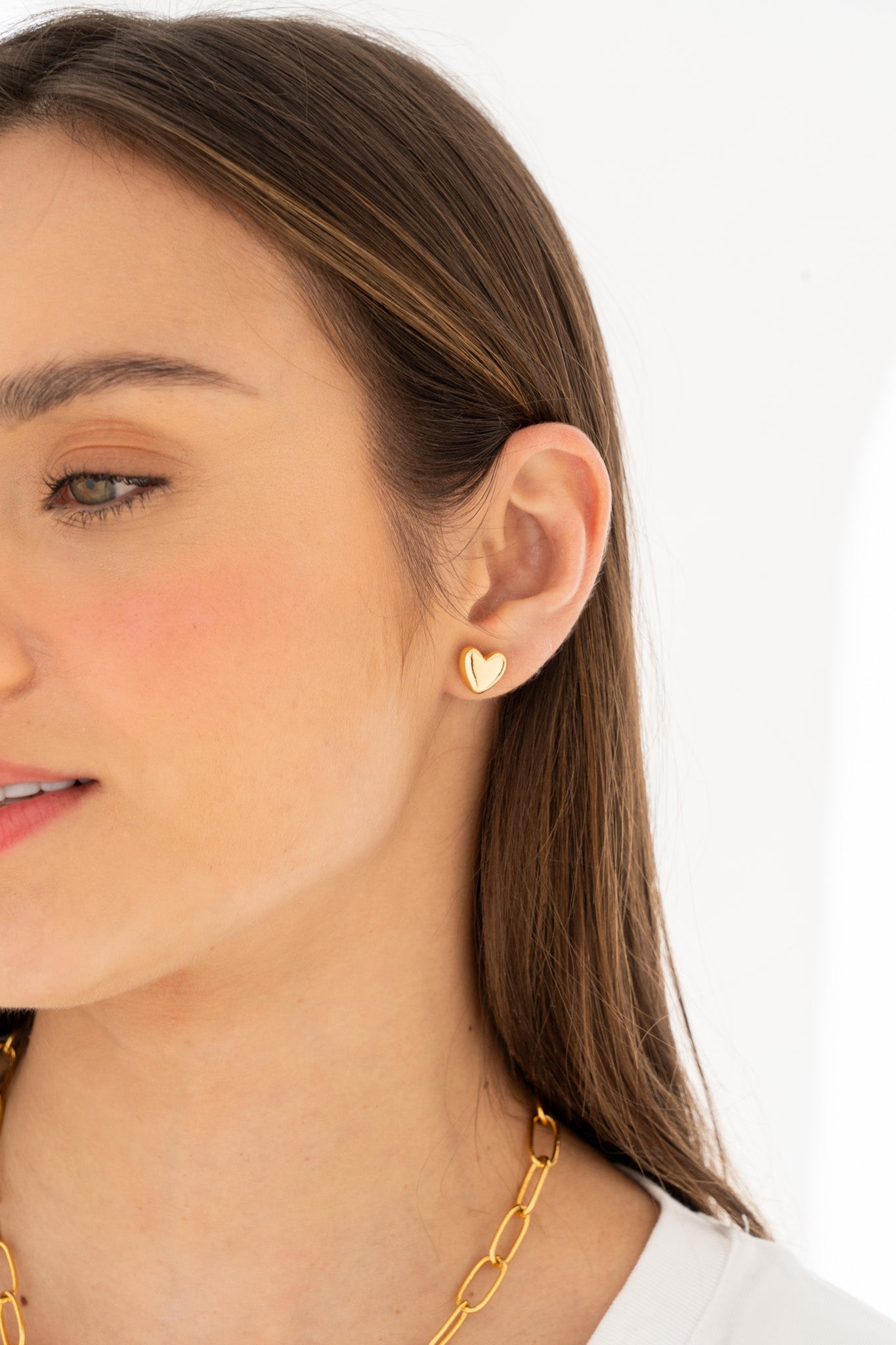 Set collar con dije de corazón + aretes.