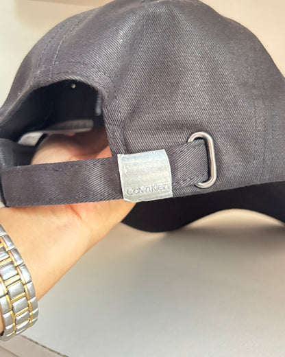 Gorra Calvin Klein negra