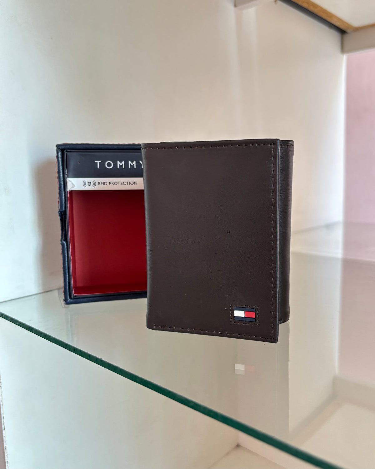 Billetera Tommy Hilfiger