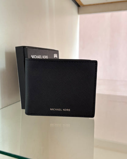 Billetera Michael Kors negra