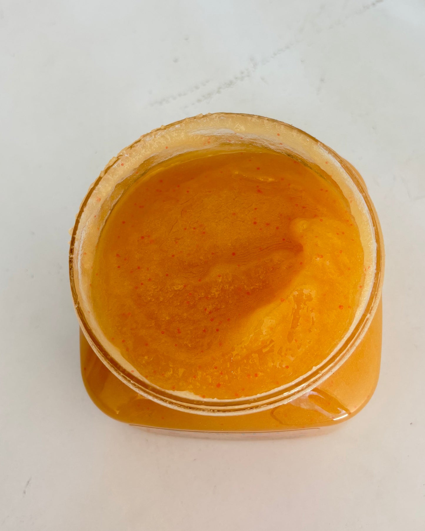 Exfoliante de azúcar TreeHut Tropic Glow - 510 gramos.