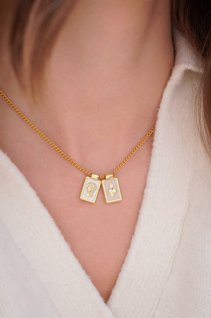 Collar de “Escapulario”