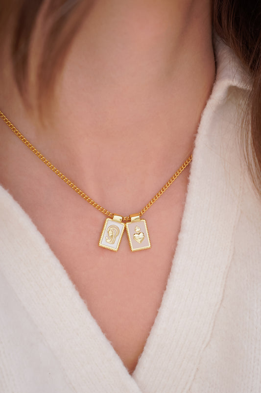 Collar de “Escapulario”