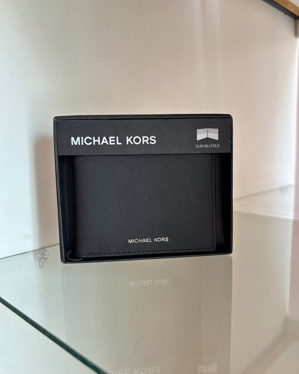 Billetera Michael Kors negra