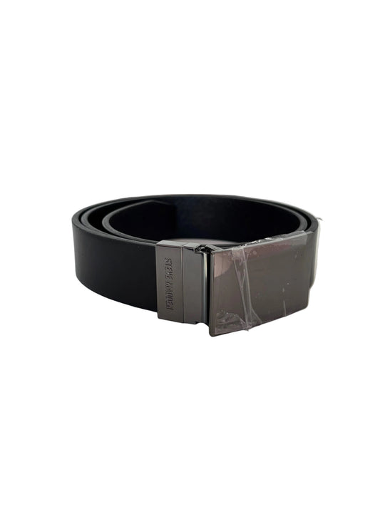 Faja Steve Madden, correa reversible.