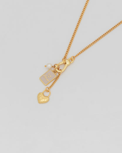 Collar “Mamá es refugio”