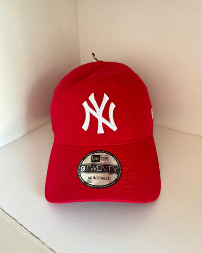 Gorra New York roja