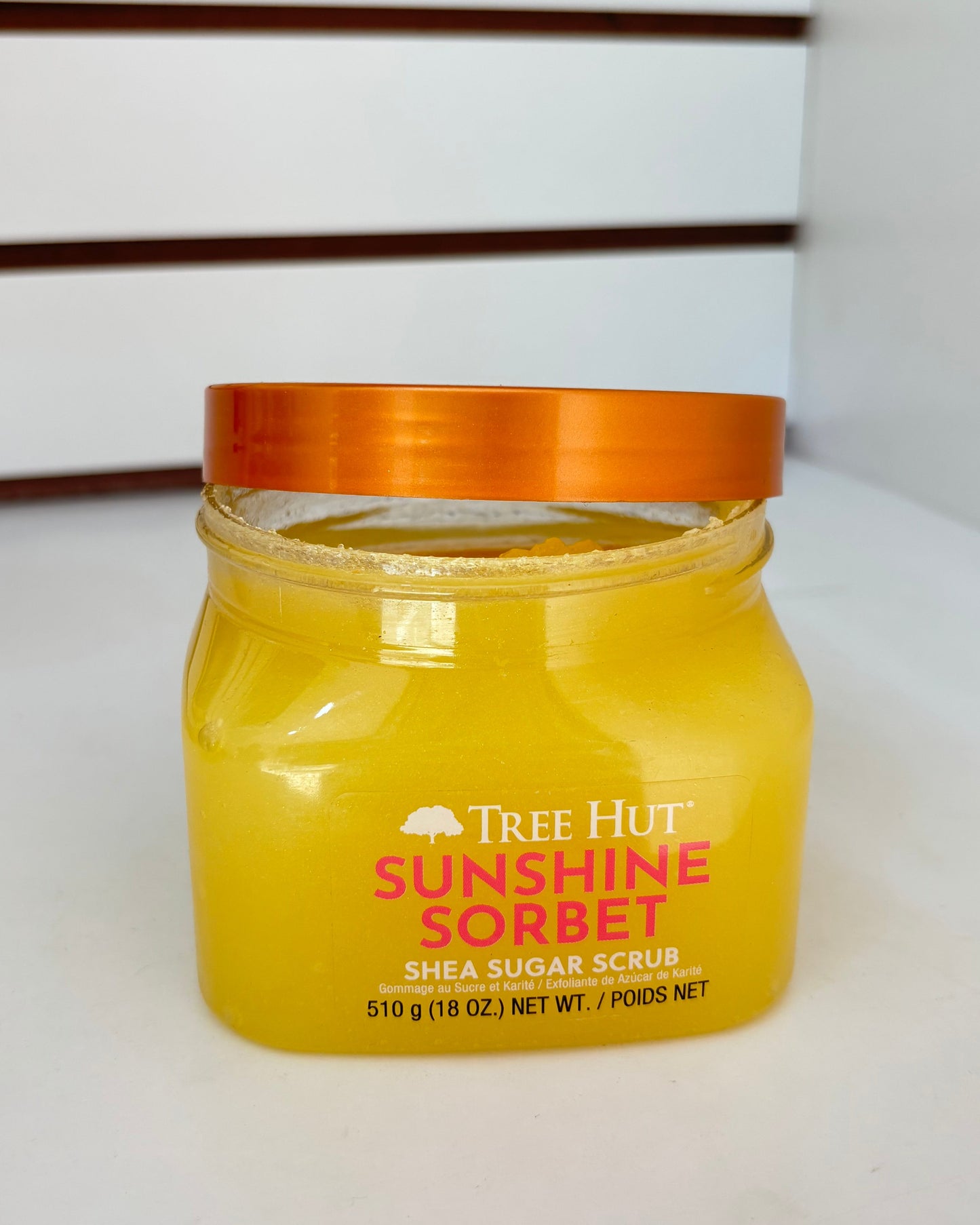 Exfoliante de azúcar TreeHut Sunshine Sorbet - 510 gramos.