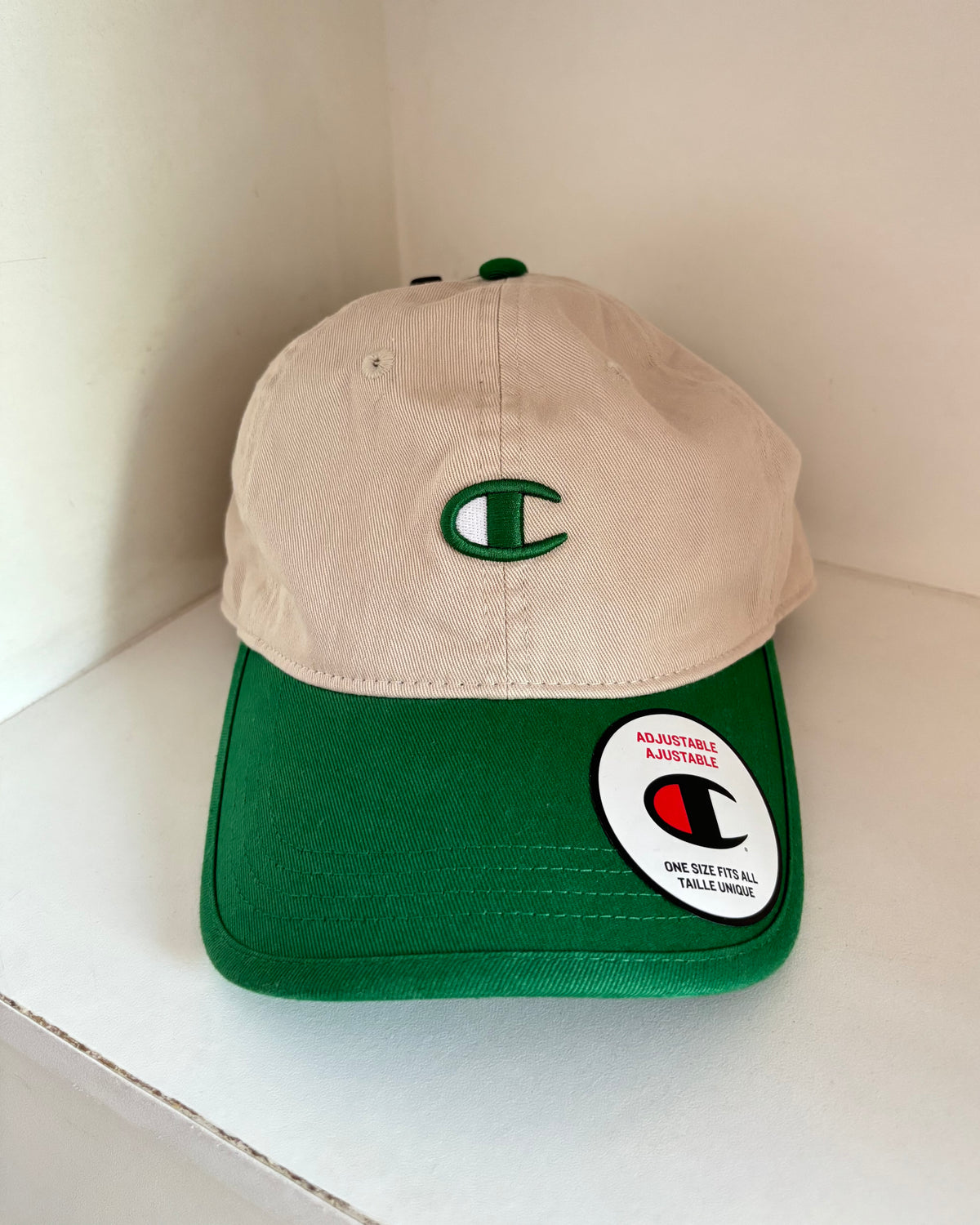 Gorra Champion verde con beige