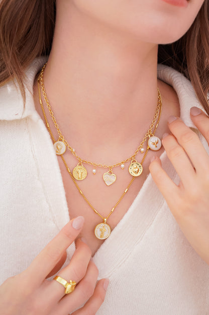 Collar multicharm religioso “nuevo”