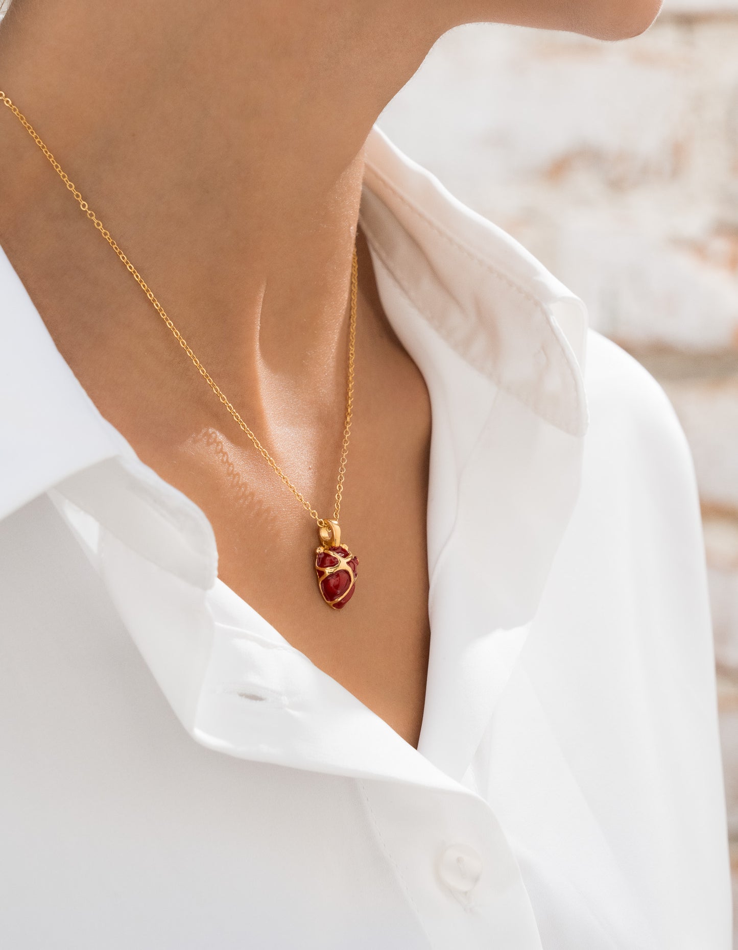 Collar corazón anatómico