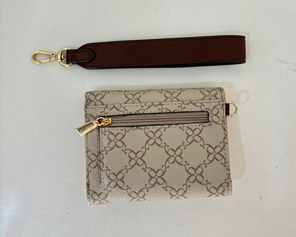Mini-billetera Nine West