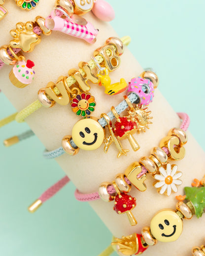 Pulsera personalizable verde.